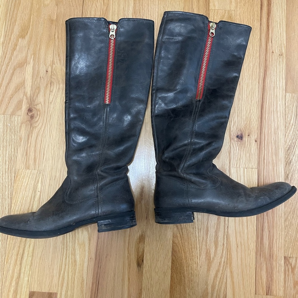 Steve Madden boots